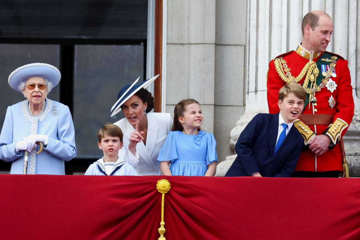 Kate Middleton (pictured with her children last year) is celebrating Mother's Day in the U.K. (Photo: REUTERS/Hannah McKay)