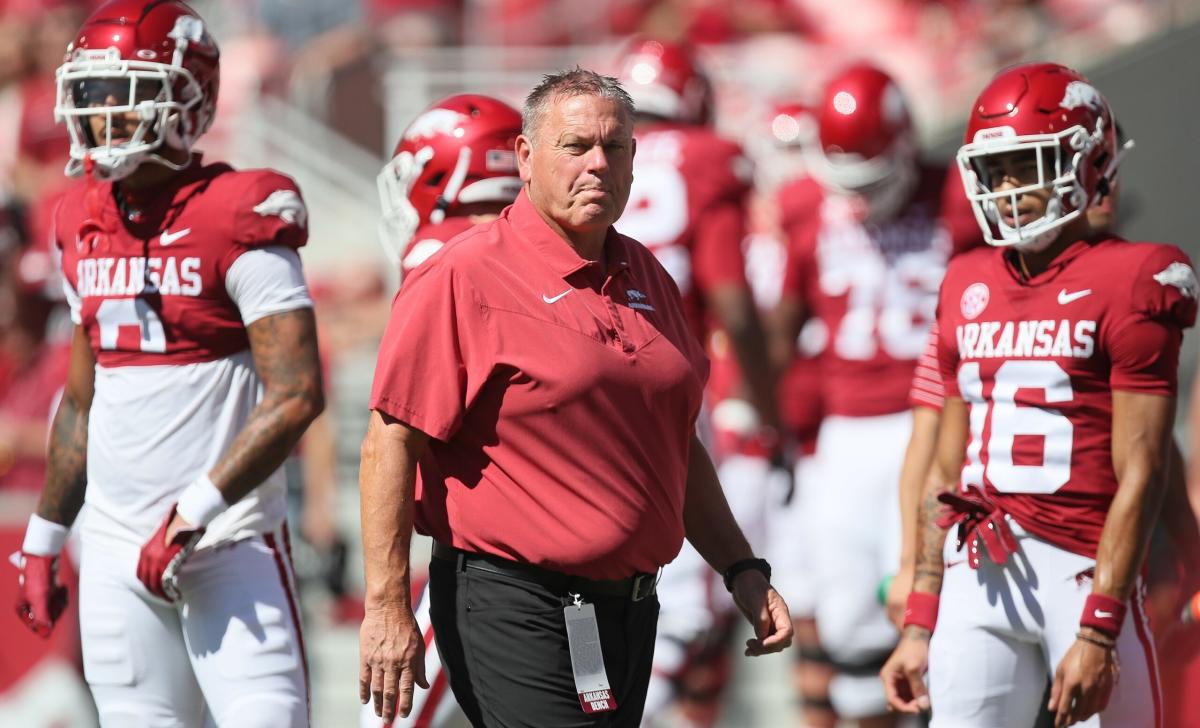Arkansas secures commitment from offensive lineman previously committed to Baylor