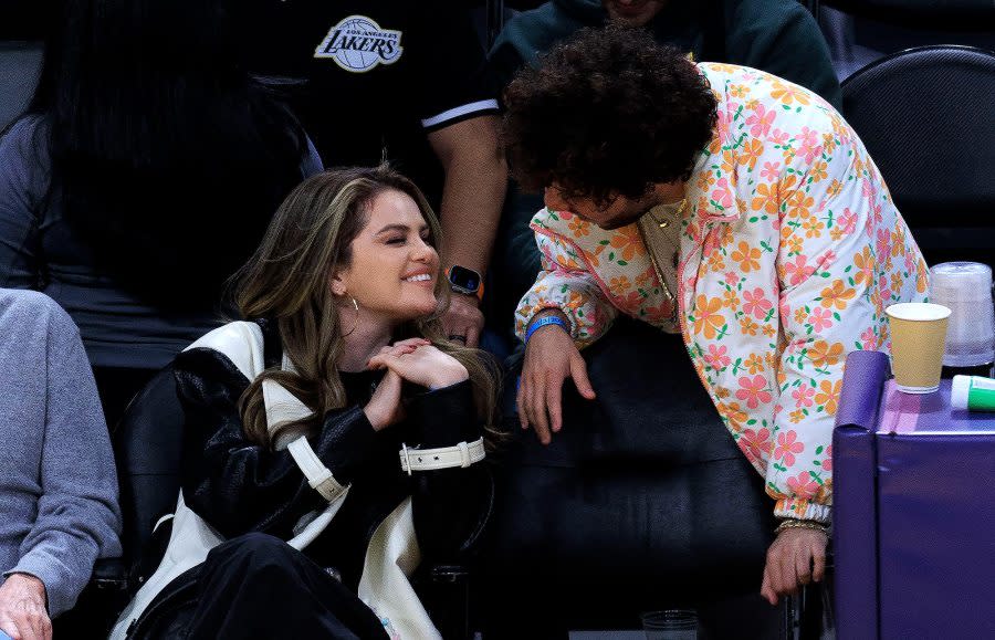 Selena Gomez and Benny Blanco Debut as a Couple Featured Courtside PDA at Lakers Game 2