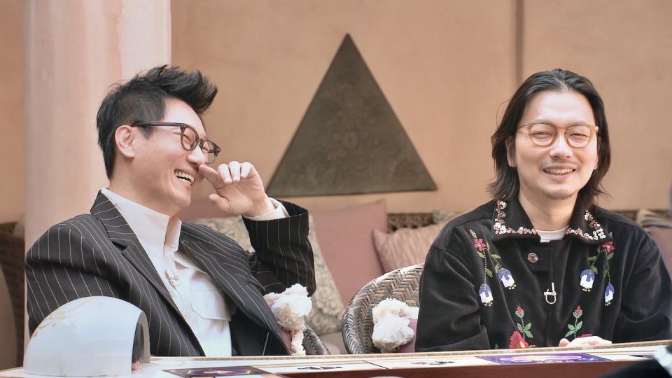 <strong>池錫辰（左）與李東輝（右）節目中組搭檔，過程中吵吵鬧鬧，被笑是老夫老妻之旅。（圖／中天綜合台提供）</strong>
