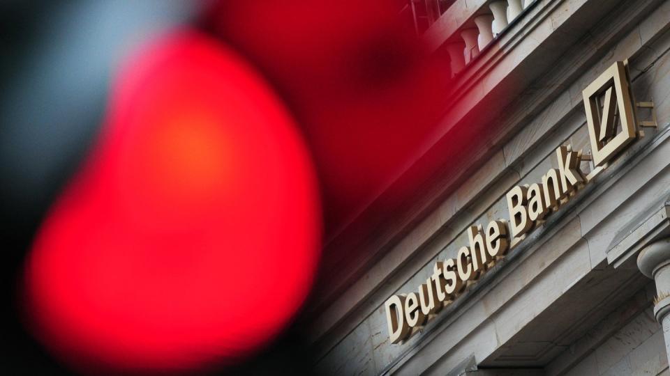 Der ehemalige Deutsche-Bank-Händler Christian Bittar hat sich bereits schuldig bekannt, den europäischen Referenzzinssatz Euribor manipuliert zu haben. Foto: Daniel Reinhardt/Symbol