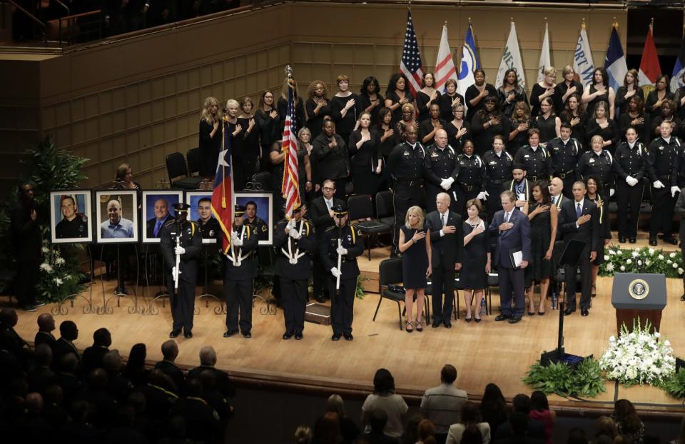 President Obama speaks at memorial for slain Dallas police