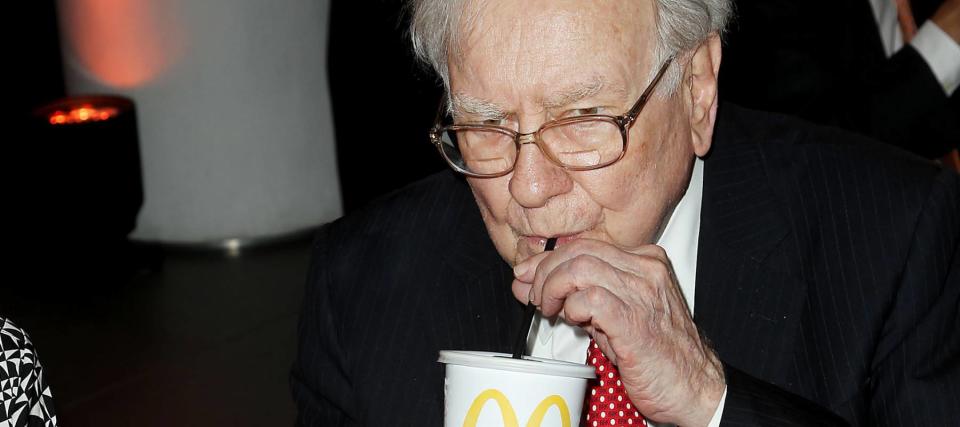 9 ways Warren Buffett’s frugal habits can save you money