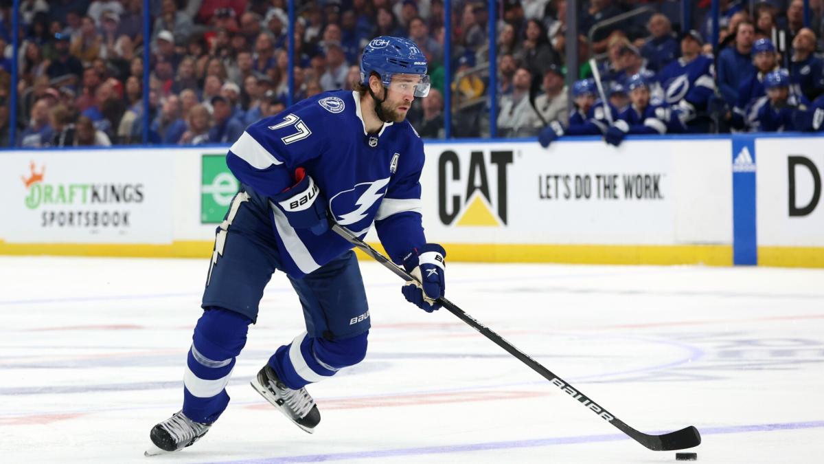 Tampa Bay Lightning select Victor Hedman as captain, succeeding Steven Stamkos