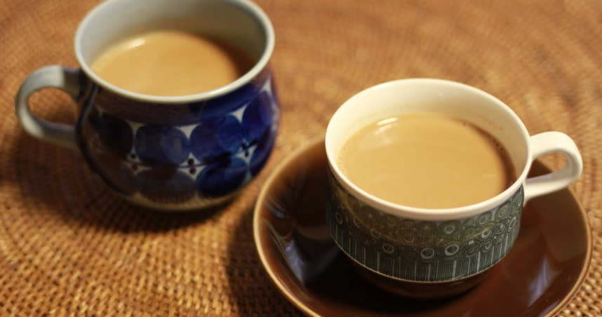 奶茶是許多人最愛喝的飲料，若攝取量過多小心身體出狀況。（示意圖／Pixabay）