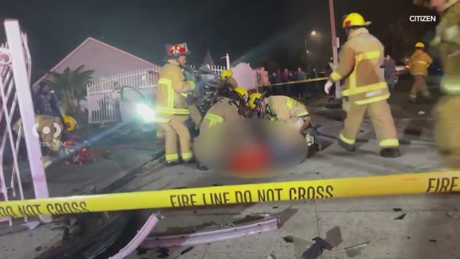 Three people were killed and a toddler remains hpspitalized after a deadly crash in South Los Angeles on Dec. 31, 2023. (Citizen)