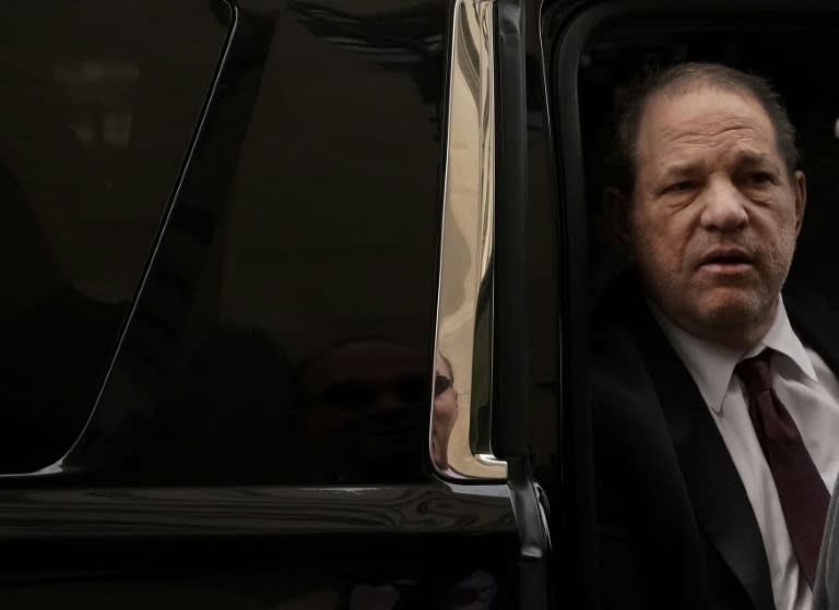 Le producteur américain Harvey Weinstein arrive à la Cour suprême de Manhattan, à New York, aux Etats-Unis, le 20 février 2020 (TIMOTHY A. CLARY)