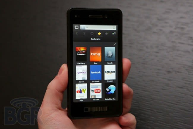 BlackBerry 10 Web Browser Comparison