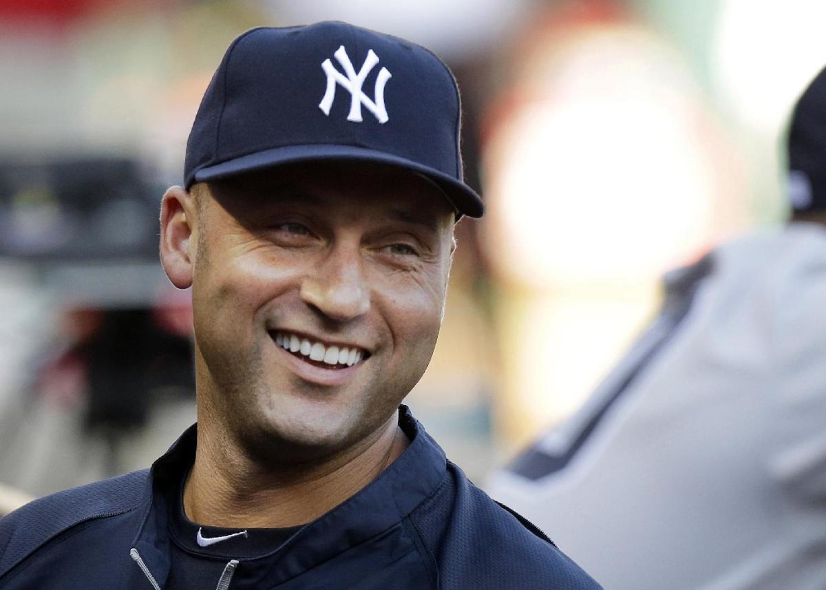 As Yankees retire Derek Jeter's No. 2, they bid farewell to an era