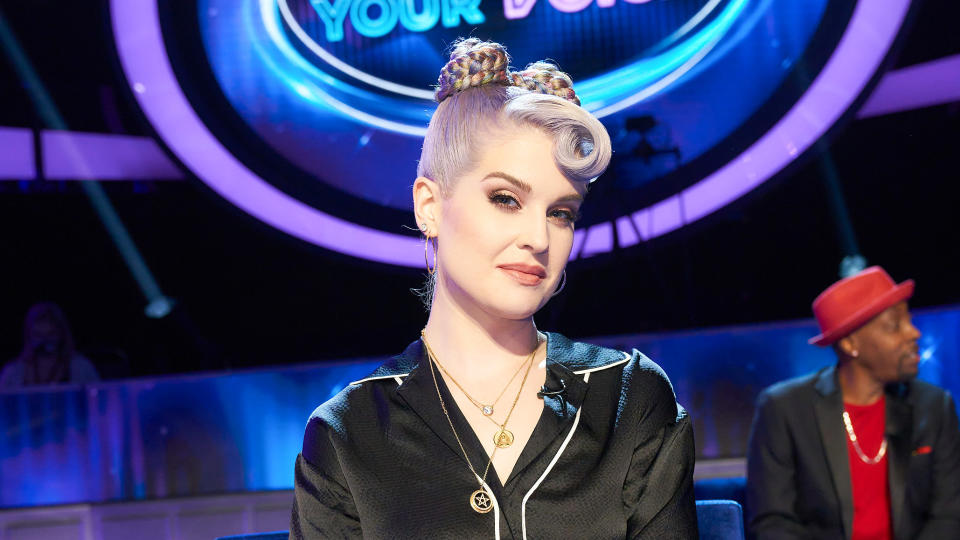 Kelly Osbourne celebrated a year of being sober on social media, as she prepares to welcome her first child. (FOX/Getty)