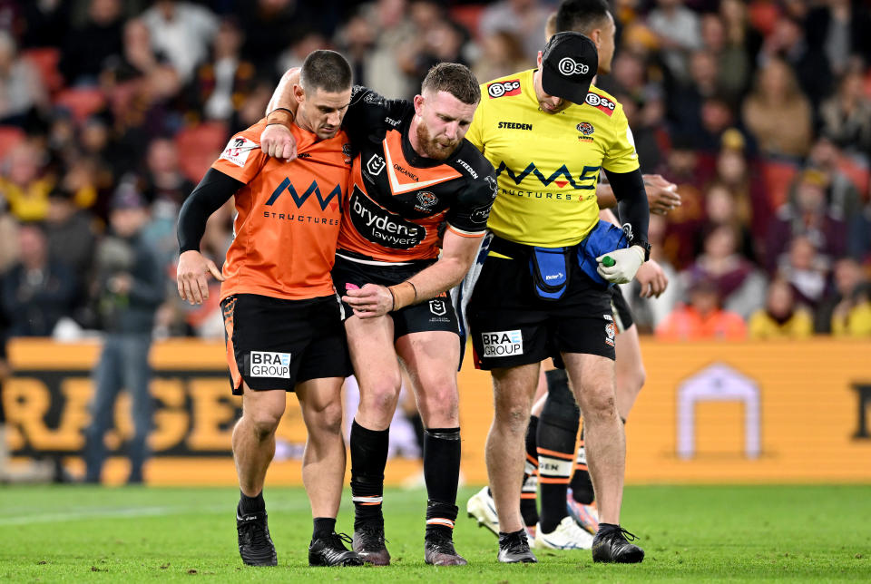 Jackson Hastings, pictured here leaving the field after his injury against the Brisbane Broncos.