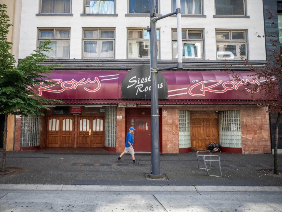 The Roxy nightclub in Vancouver, pictured on June 16, 2021. Bars, nightclubs and lounges that do not serve full meals have been ordered to remain closed until Feb. 16. (Ben Nelms/CBC - image credit)