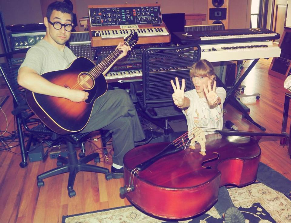 Taylor Swift Says She Spent Her 33rd Birthday in the Studio with Jack Antonoff https://www.instagram.com/p/CmID60UuGfR/