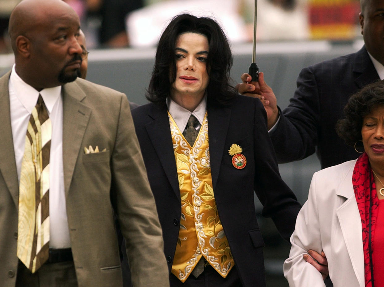 FILE – In this May 25, 2005 file photo, Michael Jackson arrives at the Santa Barbara County Courthouse for his child molestation trial in Santa Maria, Calif. (Aaron Lambert/Santa Maria Times via AP, Pool)