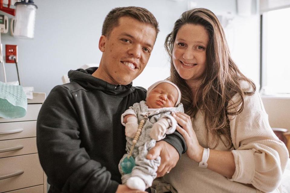 Tori and Zach Roloff baby