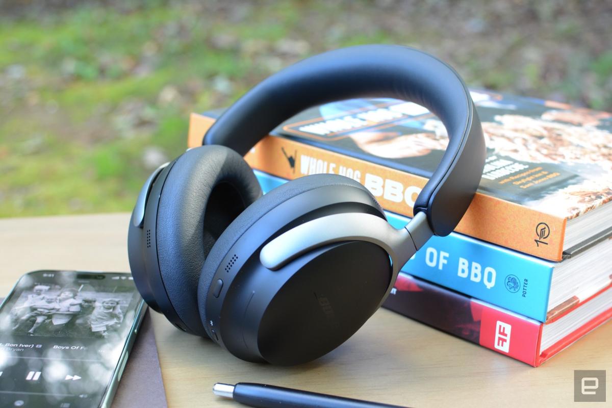 All 3 New Bose Headphones Compared/Reviewed 