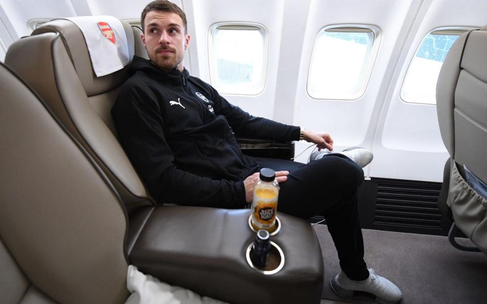 Aaron Ramsey and the Arsenal squad left Luton airport this morning heading for Kiev - Arsenal FC