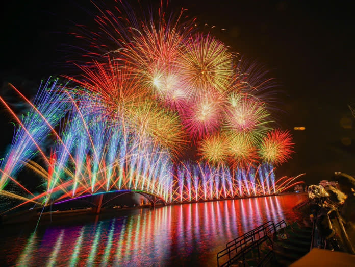 2023澎湖國際海上花火節今晚在觀音亭園區盛大開幕。（澎湖縣政府提供）