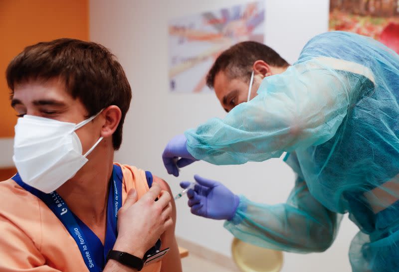 Coronavirus disease vaccination in Madrid