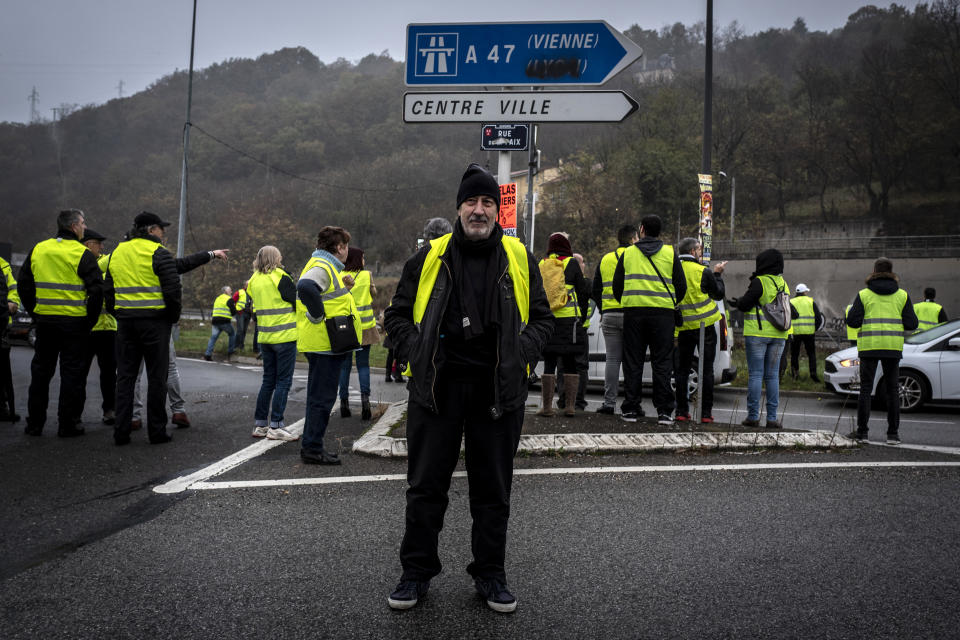 Prix du carburant : la France voit jaune