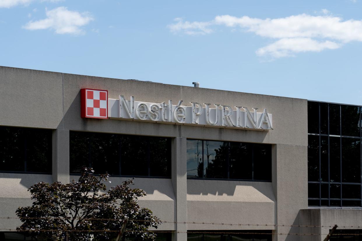 Mississauga, On, Canada - August 2, 2021: Nestlé Purina Petcare facility in Mississauga, On, Canada. Nestlé Purina Petcare, or simply Purina, is an American subsidiary of Nestlé.