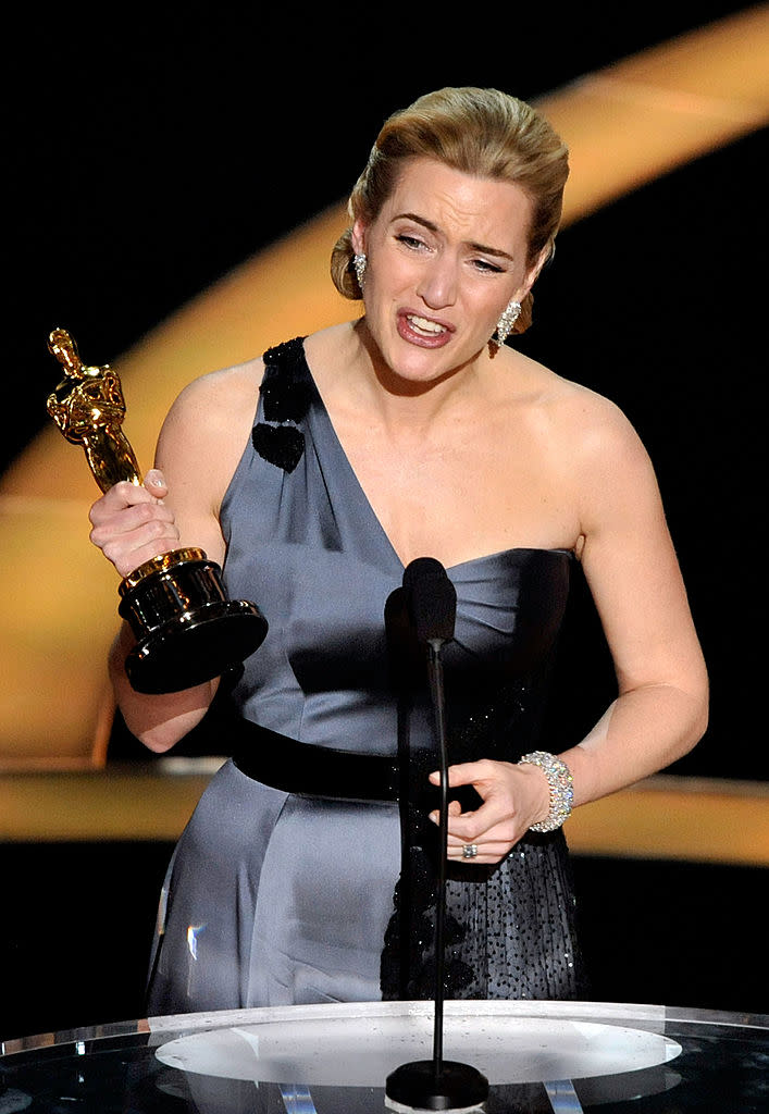 Kate Winslet accepts her Oscar for <i>The Reader</i> in 2009. (Photo: Kevin Winter/Getty Images)