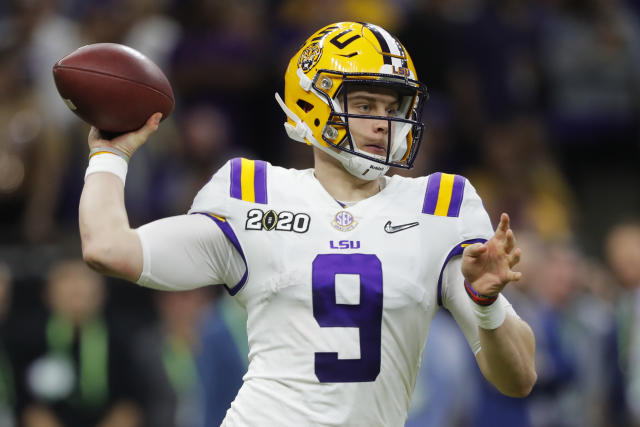 Joe Burrow's hand measurement is going to be a big topic of conversation