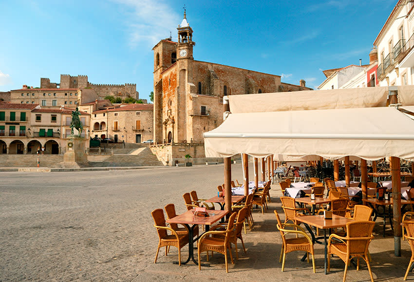 trujillo-plaza-restaurantes