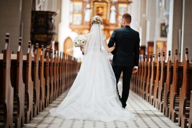 How Much Should You Budget for a Wedding Dress in 2023?