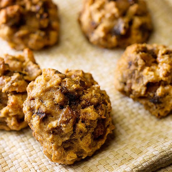 Applesauce Oatmeal Raisin Cookies