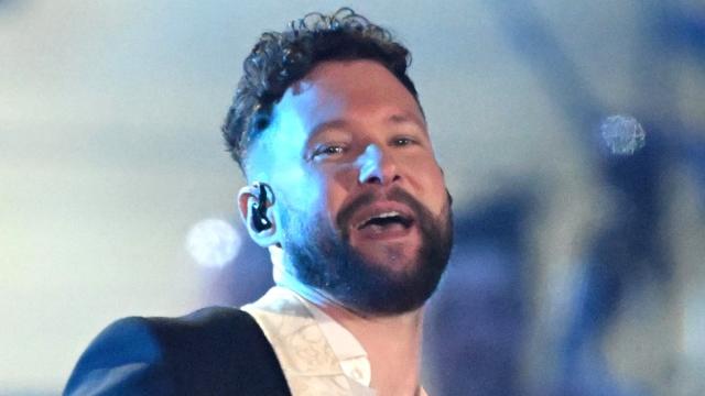 Dancing On My Own' singer Calum Scott says he'll perform for