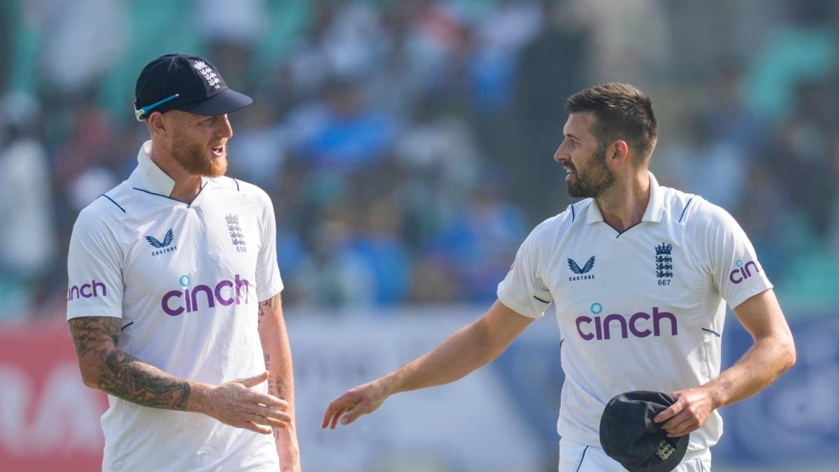 Mark Wood bats as England take three wickets before lunch