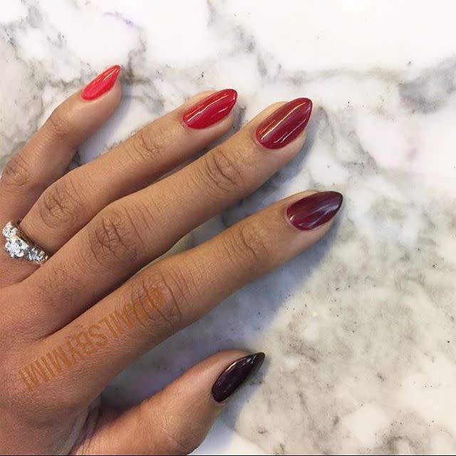 <p>Can't master ombre nails on yourself? Try fading your colour finger by finger.</p><p><a href="https://www.instagram.com/p/B4DlZ8ygIf2/" rel="nofollow noopener" target="_blank" data-ylk="slk:See the original post on Instagram;elm:context_link;itc:0;sec:content-canvas" class="link ">See the original post on Instagram</a></p>