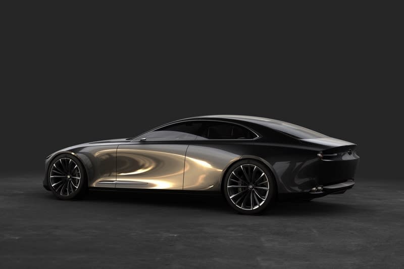 Mazda未來會朝電動化與高級化目標邁進。