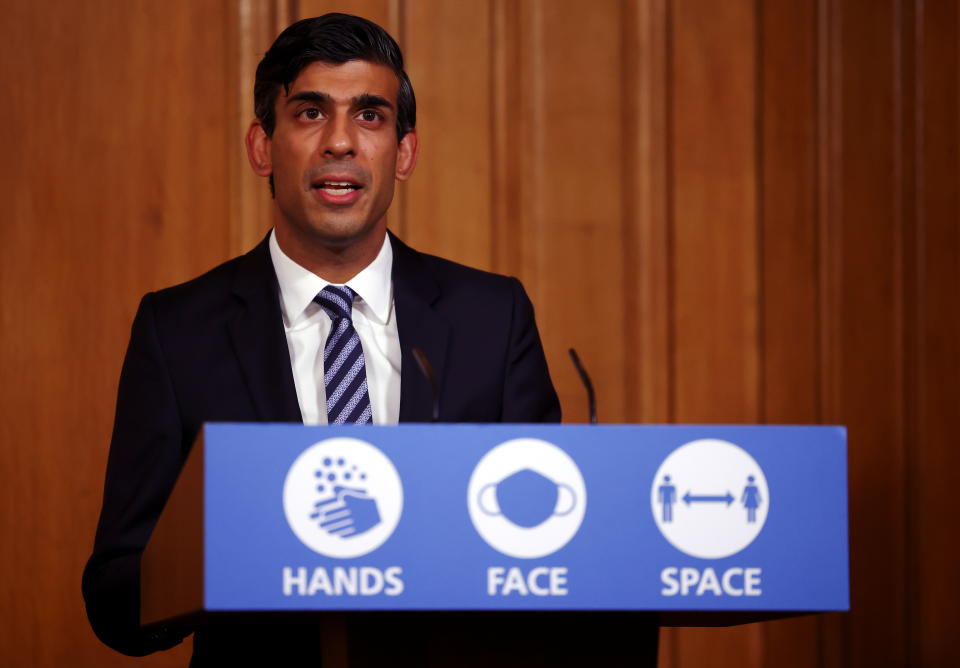 Britain's Chancellor of the Exchequer Rishi Sunak attends a news conference amidst the spread of the coronavirus disease (COVID-19), at Downing Street in London, Britain, October 22, 2020. REUTERS/Henry Nicholls/Pool