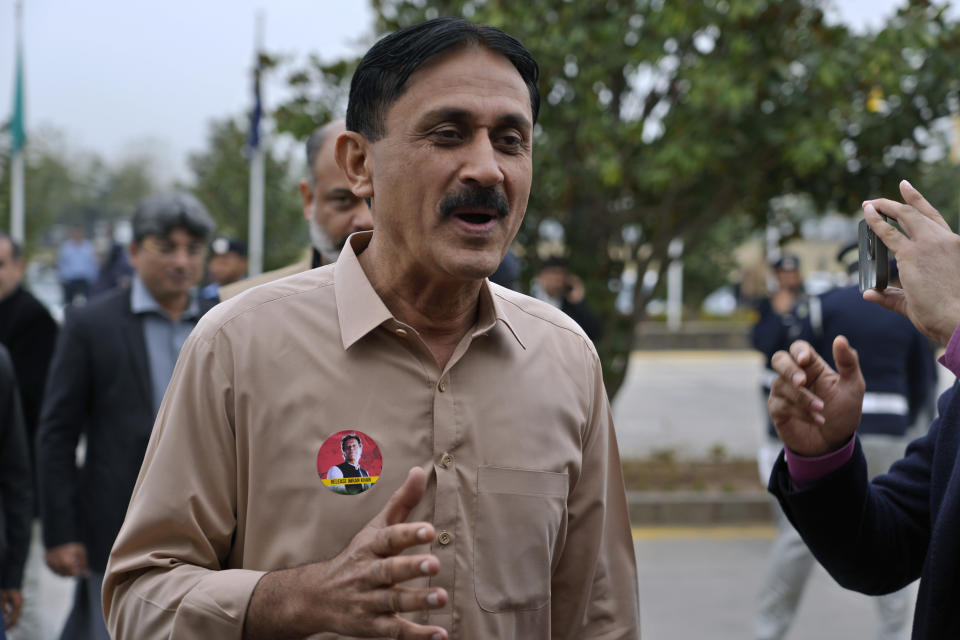 Jamshed Dasti, Pakistan's newly elected lawmaker backed by imprisoned former Prime Minister Imran Khan's party, arrives to attend the opening session of parliament, in Islamabad, Pakistan, Thursday, Feb. 29, 2024. Pakistan's National Assembly swore in newly elected members on Thursday in a chaotic scene, as allies of jailed former Premier Khan protested what they claim was a rigged election. (AP Photo/Anjum Naveed)