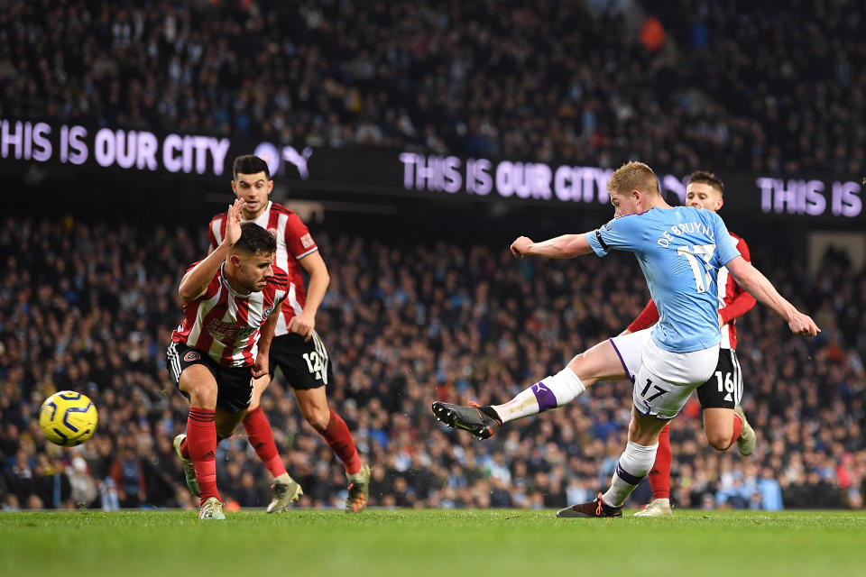 MANCHESTER, ENGLAND - DECEMBER 29: Kevin De Bruyne of Manchester City scores his sides second goal during the Premier League match between Manchester City and Sheffield United at Etihad Stadium on December 29, 2019 in Manchester, United Kingdom. (Photo by Michael Regan/Getty Images)