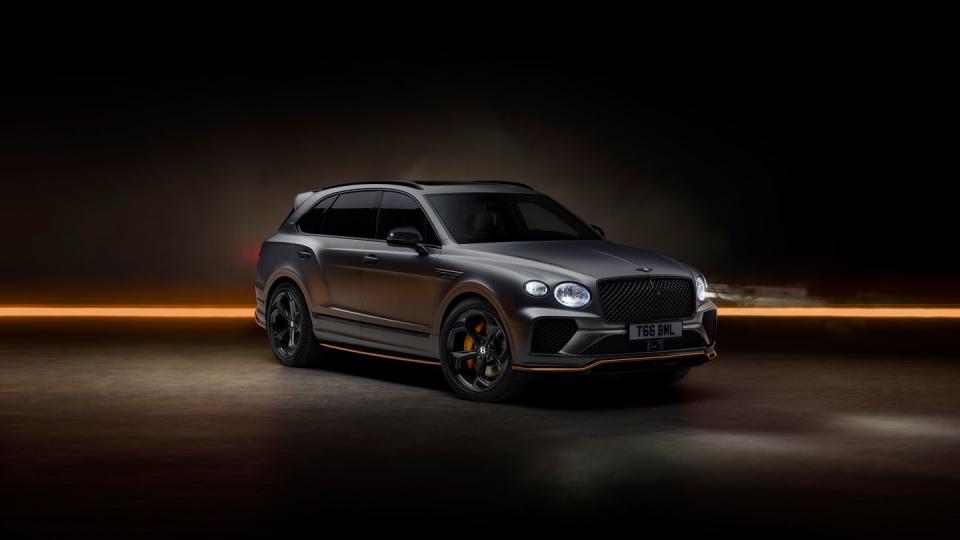 2024 bentley bentayga s black edition