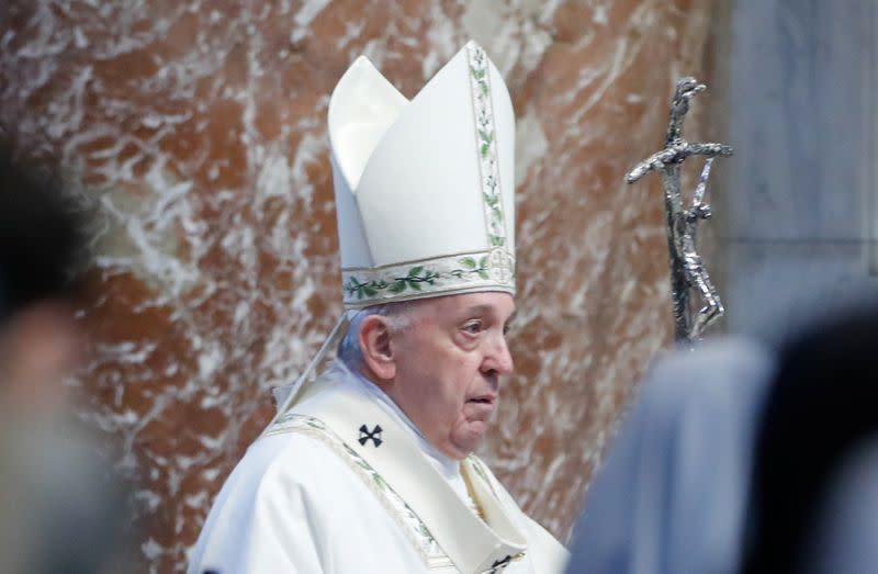 Pope Francis celebrates Holy Mass for the community of the faithful of Myanmar resident in Rome