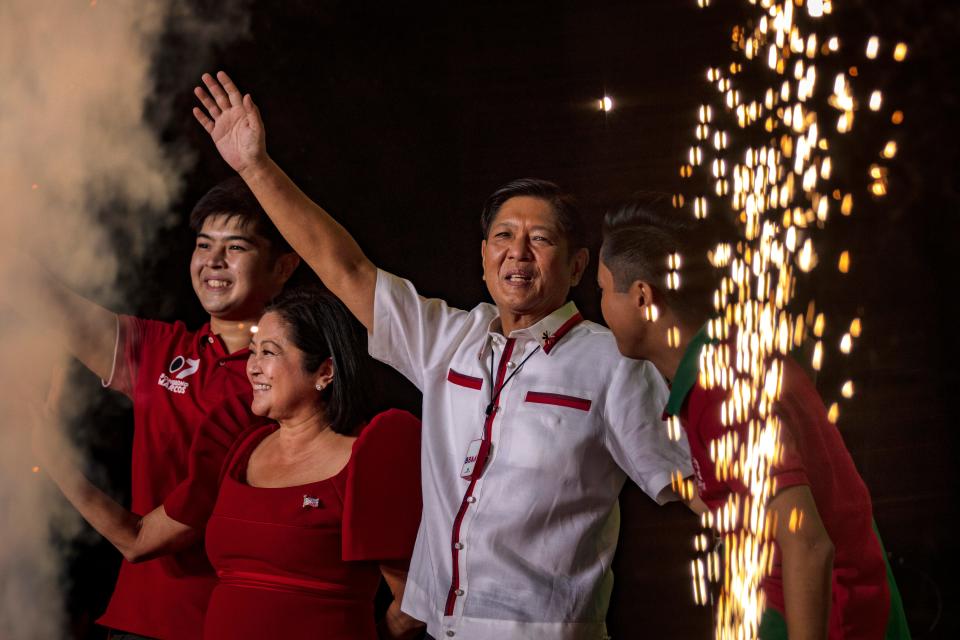 Ferdinand "Bongbong" Marcos Jr. and his family take part in his last campaign rally before the Philippines presidential election on May 7, 2022 in Manila, Philippines.