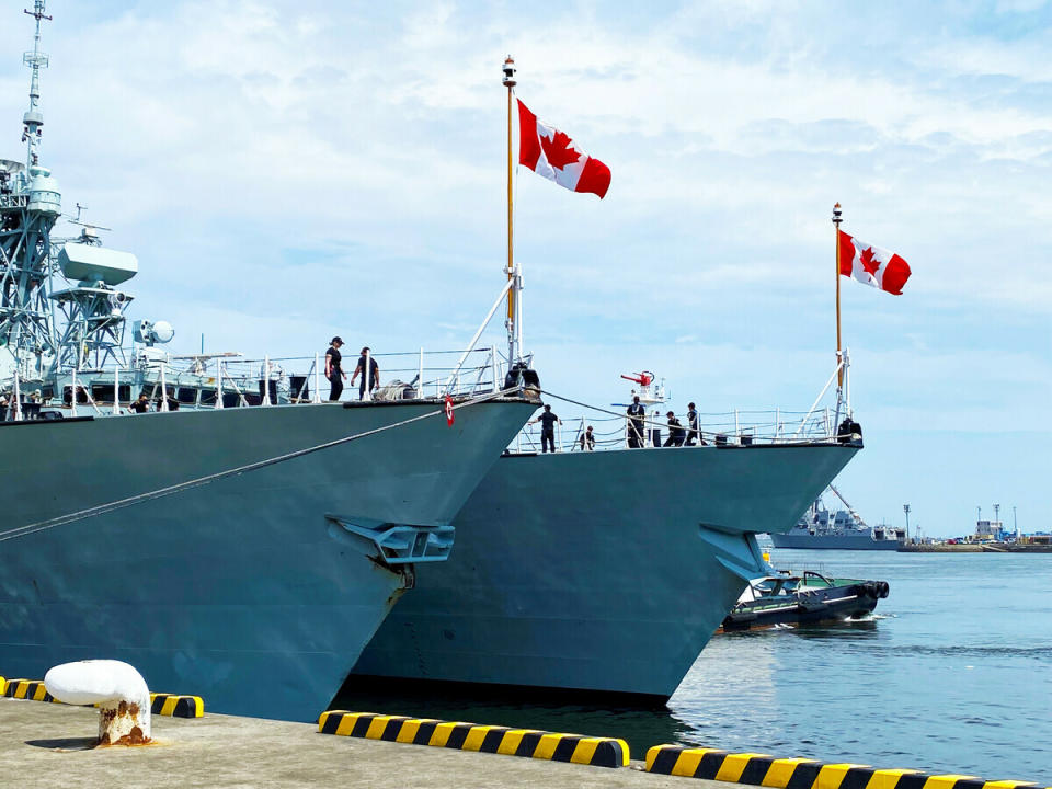 加拿大海軍渥太華號護衛艦（HMCS Ottawa, FFH-341）將於 9 月 1 日啟程後穿越台灣海峽前往東南亞地區。   圖：加拿大駐日使館X@CanEmbJapa