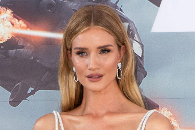 Rosie Huntington-Whiteley's beige blazer is Insta-famous