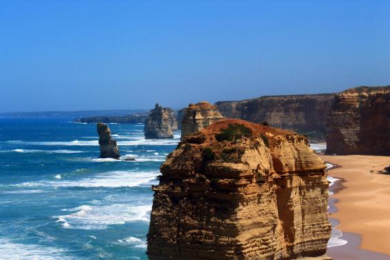 The 12 Apostles are actually now eight (Portengaround)