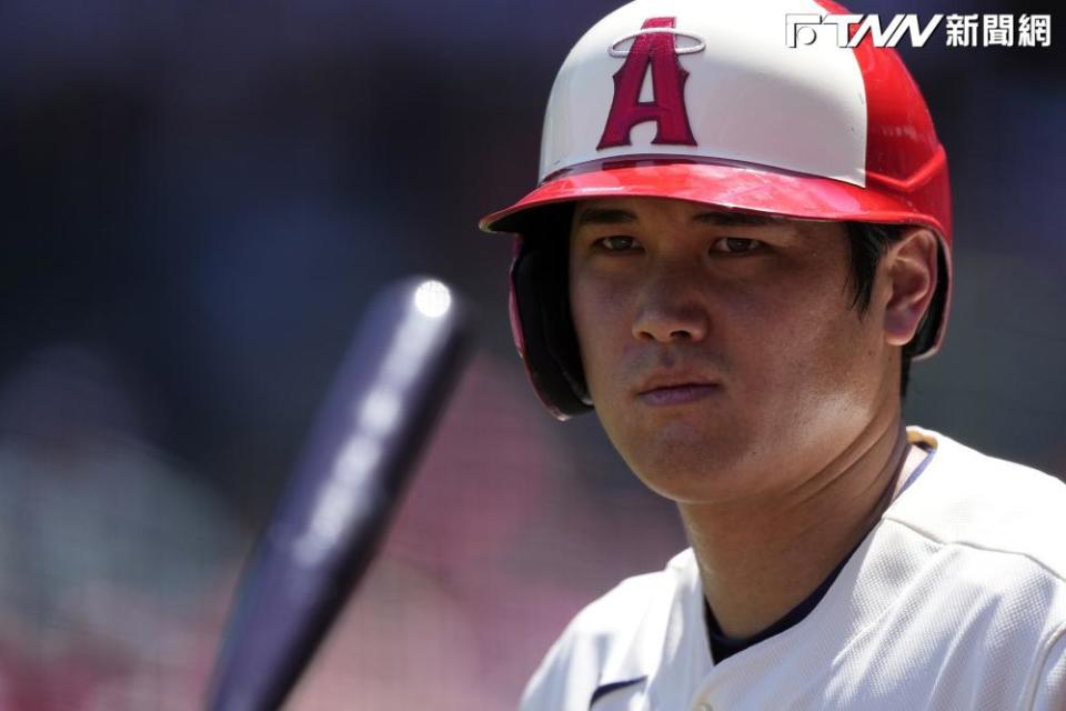 大谷翔平在第一局就敲出了本季的第44轟，他先發主投1.1局無失分，卻突然退出投手丘。（圖／美聯社）