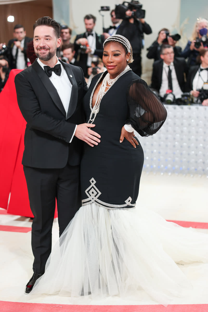 Alexis Ohanian, Serena Williams, baby bump, pregnancy, red carpet, 2023 Met Gala, May 1, New York, celebrity baby bumps, pregnant celebrities in 2023