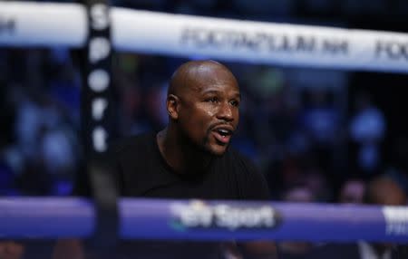 FILE PHOTO: Britain Boxing - Gervonta Davis v Liam Walsh IBF Super-Featherweight Title - Copper Box Arena, London - 20/5/17 Floyd Mayweather Jr Action Images via Reuters / Andrew Couldridge Livepic