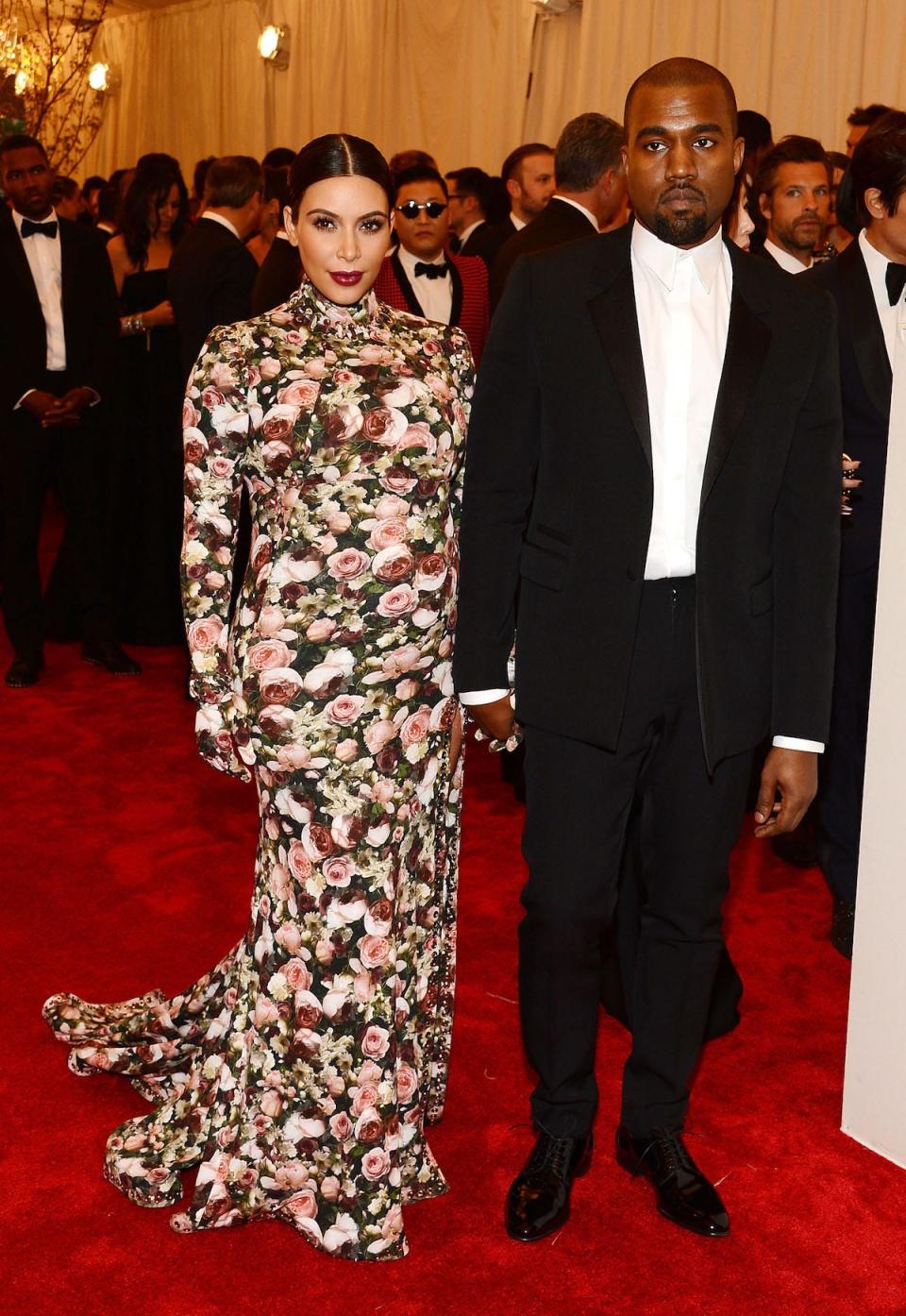 kim kardashian and kanye west floral dress very pregnant