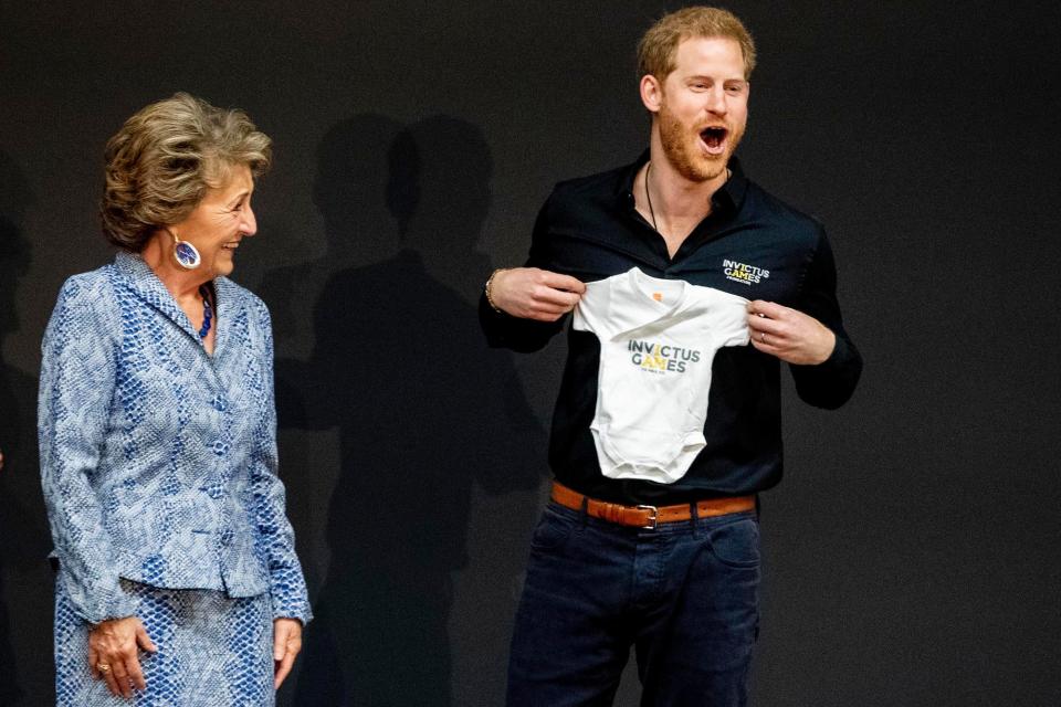 prince harry archie gift