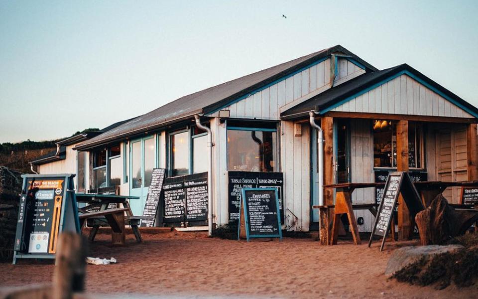 The Beach House, Ντέβον