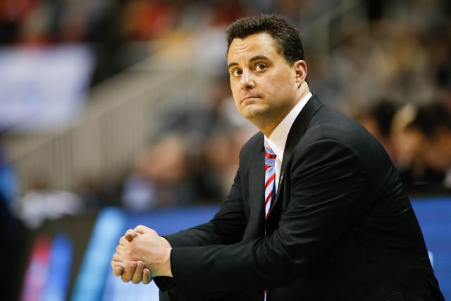 Reactions: Sean Miller returns as Xavier Musketeers head coach after 12  seasons at Arizona